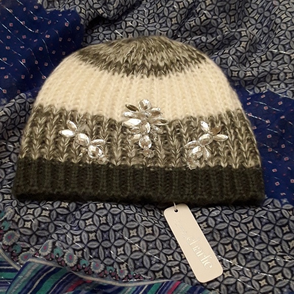 NEWGlitz Style Beanie Casual Wear - Picture 3 of 5